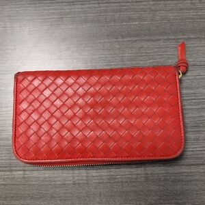 Botega Veneta Red Intrecciato Leather Weave Long Wallet With Original Box